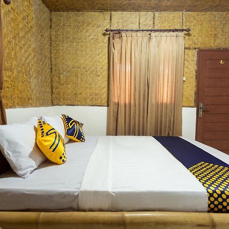 Spot On 1879 Lendang Homestay Mangsit Kültér fotó